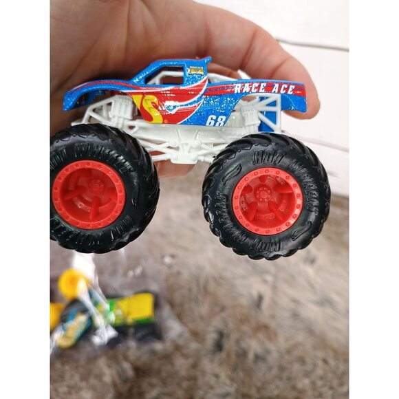 Hot Wheels Monster Trucks Race Ace 68 Toy Car With Flame Decals & Oversized Whee - Picture 6 of 7